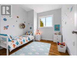 77 Stewart Maclaren Road, Halton Hills, ON L7G5L8 Photo 21