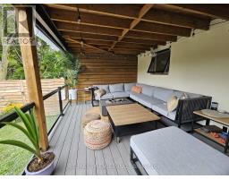 11 Edison Circle, Toronto, ON M6L2L3 Photo 28
