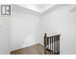 Th135 - 5 Elsie Lane, Toronto, ON M6P3N3 Photo 12