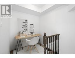 Th135 - 5 Elsie Lane, Toronto, ON M6P3N3 Photo 13