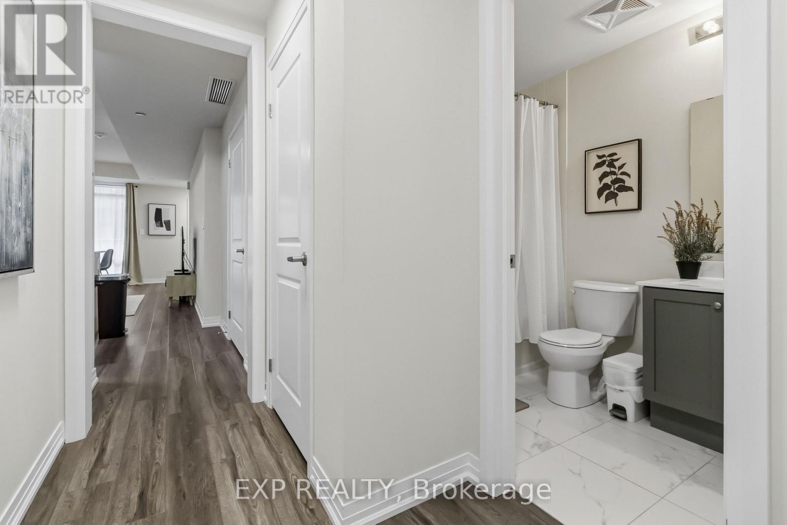 #118 1569 ROSE WAY - 18