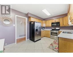 1069 Alexandra Avenue, Mississauga, ON L5E2A1 Photo 11