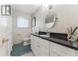 1069 Alexandra Avenue, Mississauga, ON L5E2A1 Photo 18