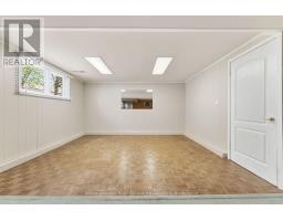 1069 Alexandra Avenue, Mississauga, ON L5E2A1 Photo 27