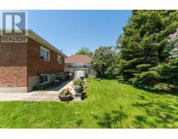 1069 Alexandra Avenue, Mississauga, ON L5E2A1 Photo 36