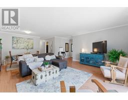 1069 Alexandra Avenue, Mississauga, ON L5E2A1 Photo 6