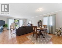 1069 Alexandra Avenue, Mississauga, ON L5E2A1 Photo 9