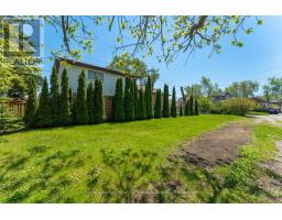 1067 Alexandra Avenue, Mississauga, ON L5E2A1 Photo 17