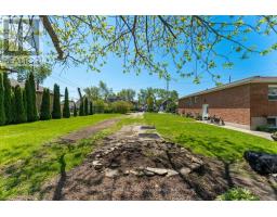 1067 Alexandra Avenue, Mississauga, ON L5E2A1 Photo 18