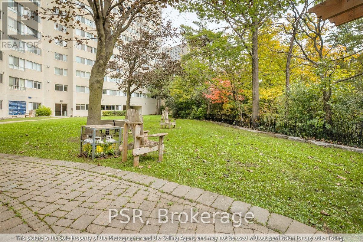 612- 3695 Kaneff Crescent, Mississauga, ON photo 29