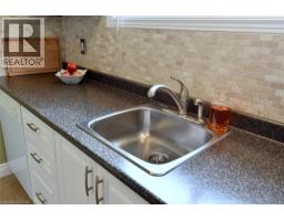 18 Claudette Gate, Hamilton, ON L9B1T5 Photo 11