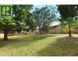 18 Claudette Gate, Hamilton, ON L9B1T5 Photo 32