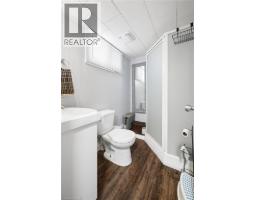 69 Talbot Street, Kitchener, ON N2M2A8 Photo 30