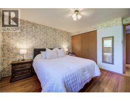 30 Kingswood Drive, Kitchener, ON N2E1A7 Photo 13