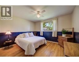 30 Kingswood Drive, Kitchener, ON N2E1A7 Photo 15