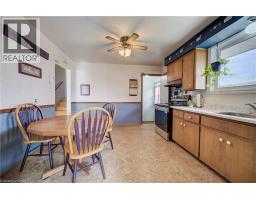 30 Kingswood Drive, Kitchener, ON N2E1A7 Photo 9