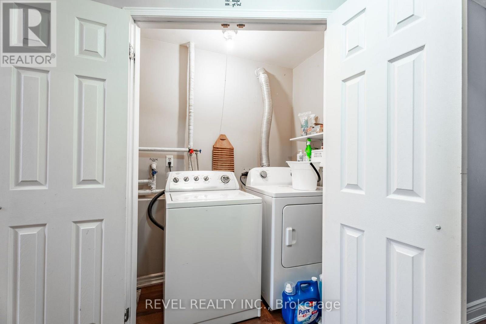302 SHELBURNE PLACE - 16