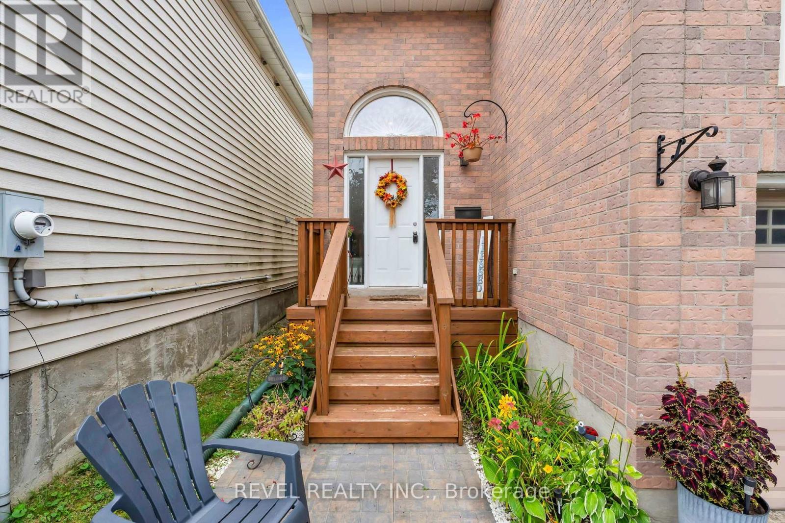 302 SHELBURNE PLACE - 2