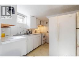 774 Reid Street, photo 14