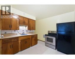 2731 & 2733, 2731 17 Street Nw, Calgary, AB T2M3S5 Photo 28