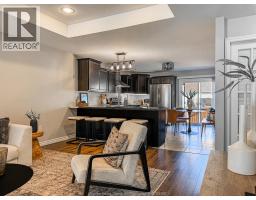 Foyer - 11926 Boulder, Windsor, ON N8P1Z6 Photo 13