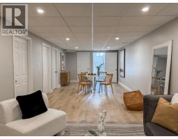 11926 Boulder, Windsor, ON N8P1Z6 Photo 32