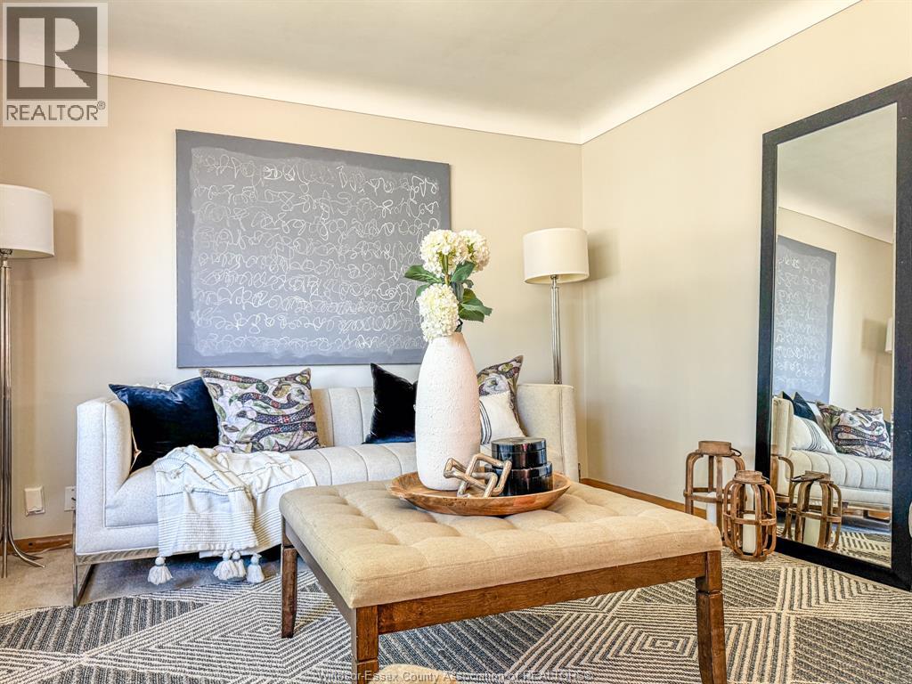 1309 JOSEPHINE - 13