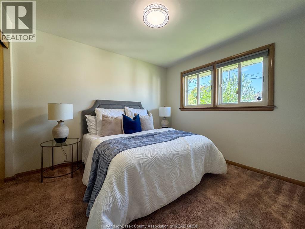 1309 JOSEPHINE - 16