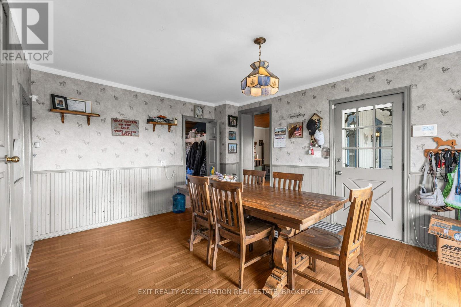 1696 STOREY STREET - 10
