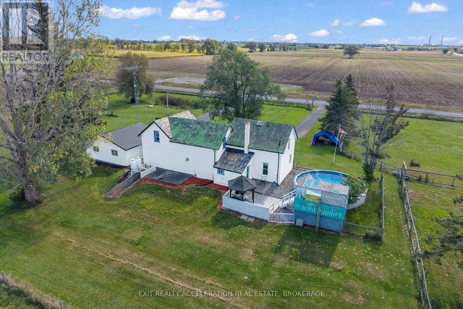1696 STOREY STREET - Image 40