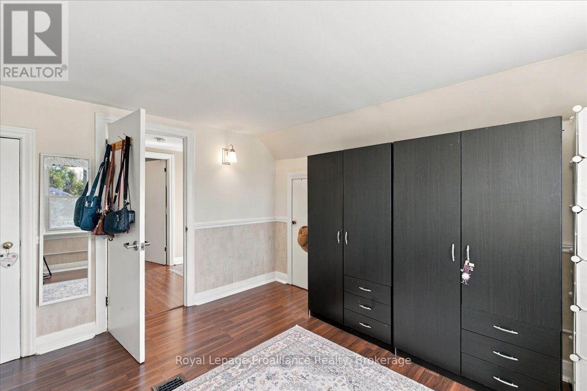 93 BAY DRIVE - 27
