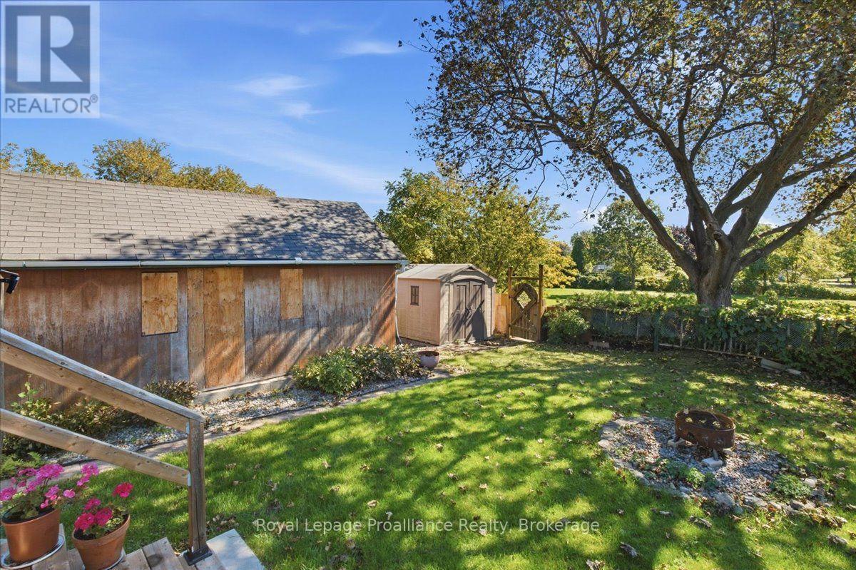 93 Bay Drive, Belleville, ON photo 35