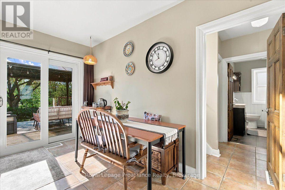 93 Bay Drive, Belleville, ON photo 8