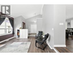6802 42a Avenue, Camrose, AB T4V3S4 Photo 9