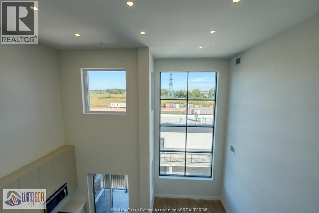4300 Laurier Parkway — photo 40