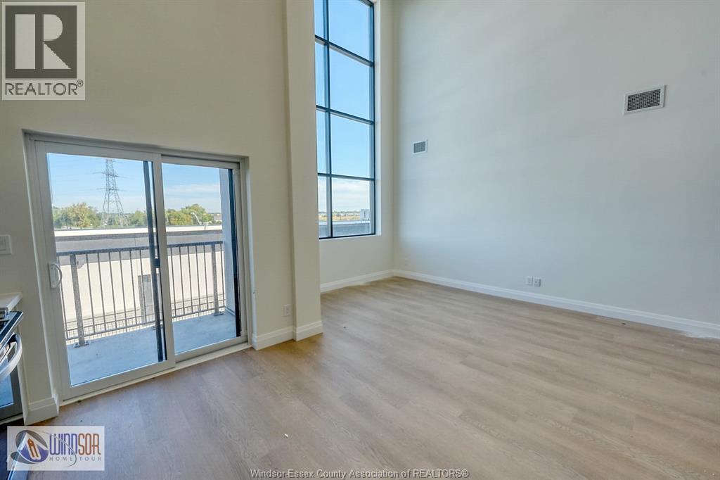 4300 Laurier Parkway — photo 23