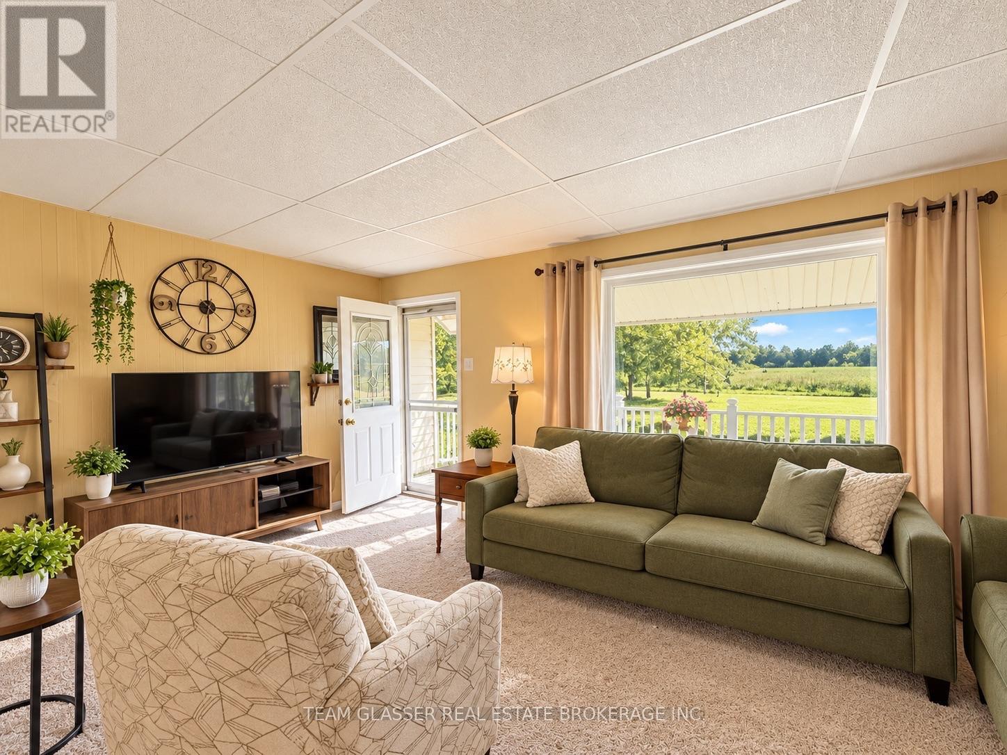 23014 SPRINGWELL ROAD - Image 10
