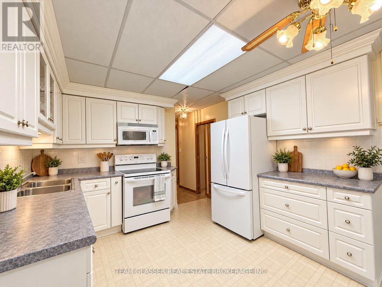 23014 SPRINGWELL ROAD - Image 18