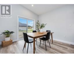 5 Postma Crescent, North Middlesex, ON N0M1A0 Photo 11