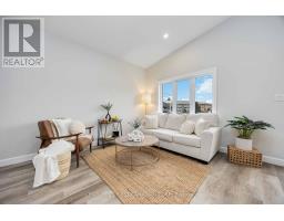 5 Postma Crescent, North Middlesex, ON N0M1A0 Photo 9