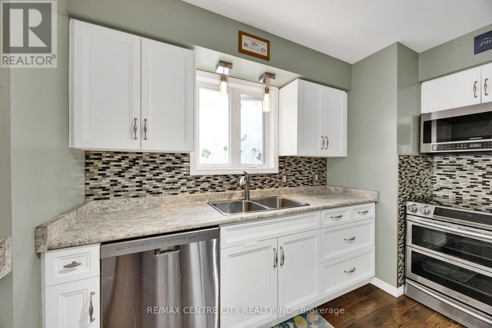 #26 195 BARKER STREET - Image 11