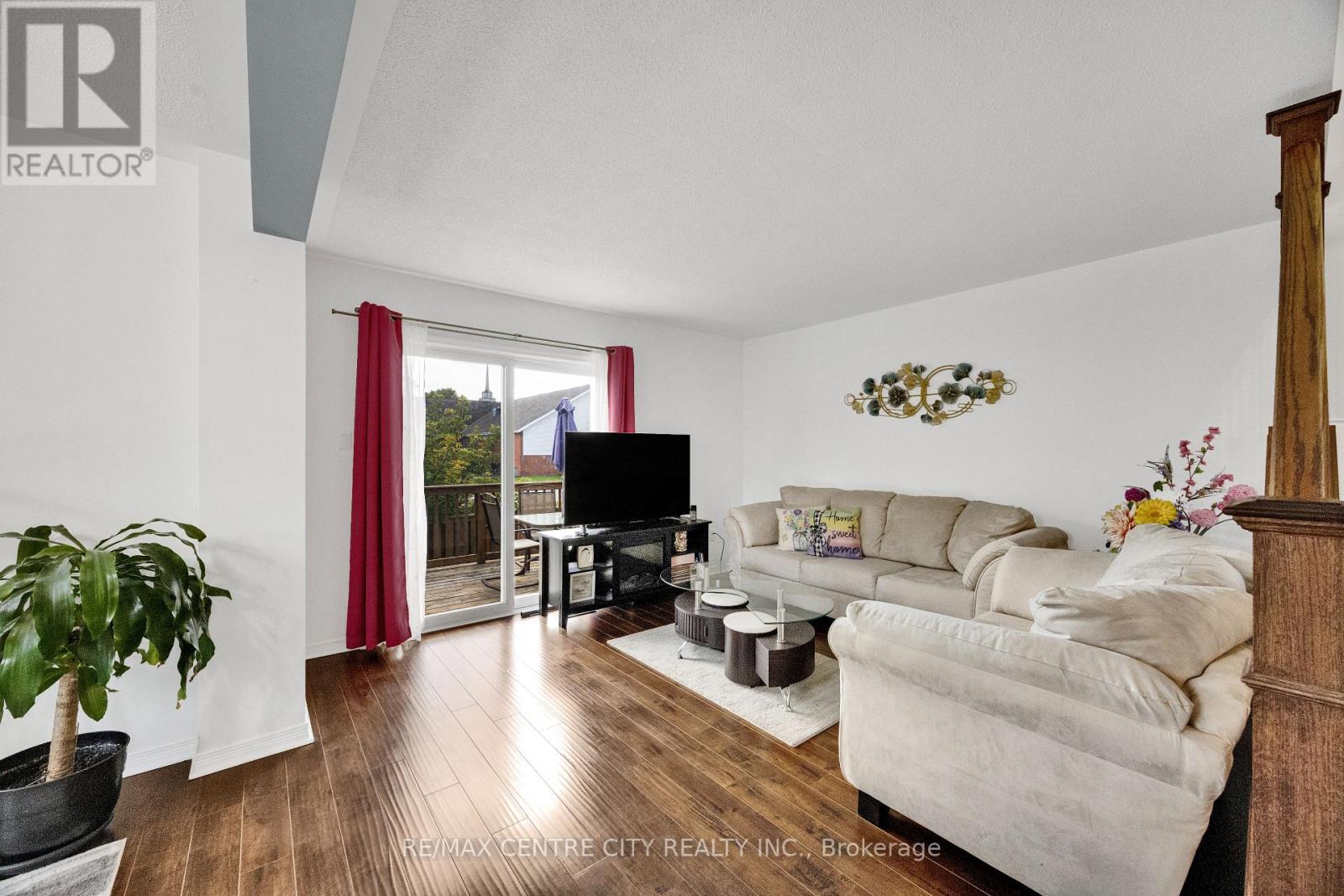 #26 195 BARKER STREET - Image 17