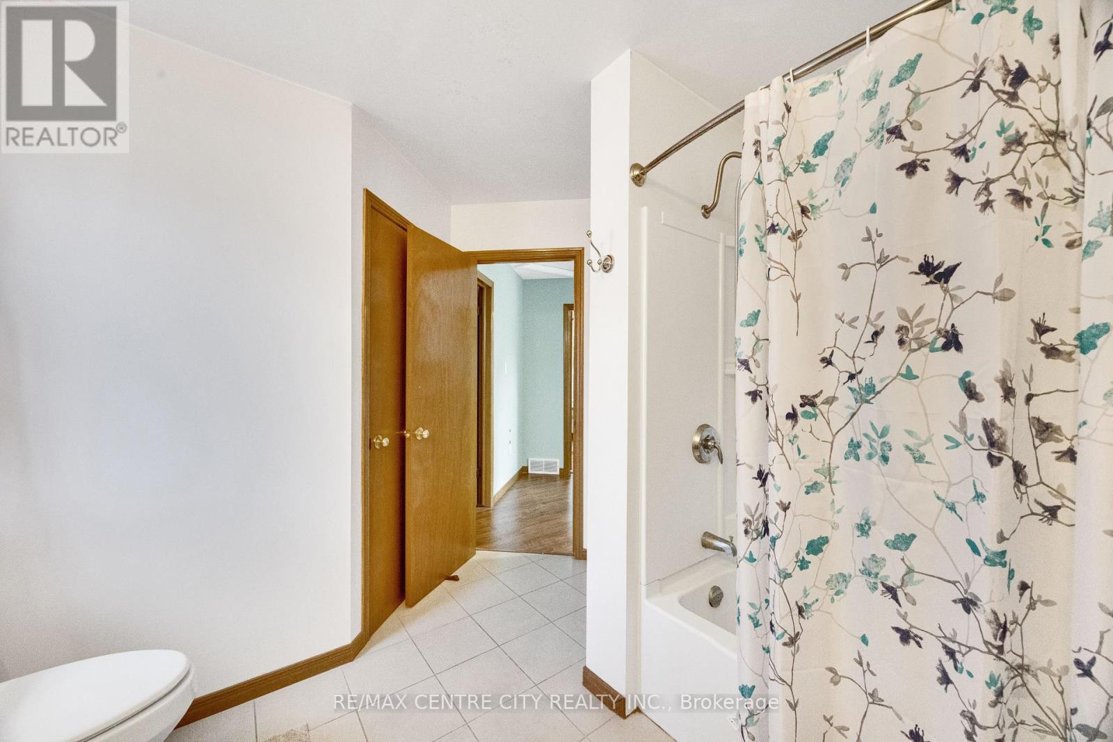 #26 195 BARKER STREET - Image 33
