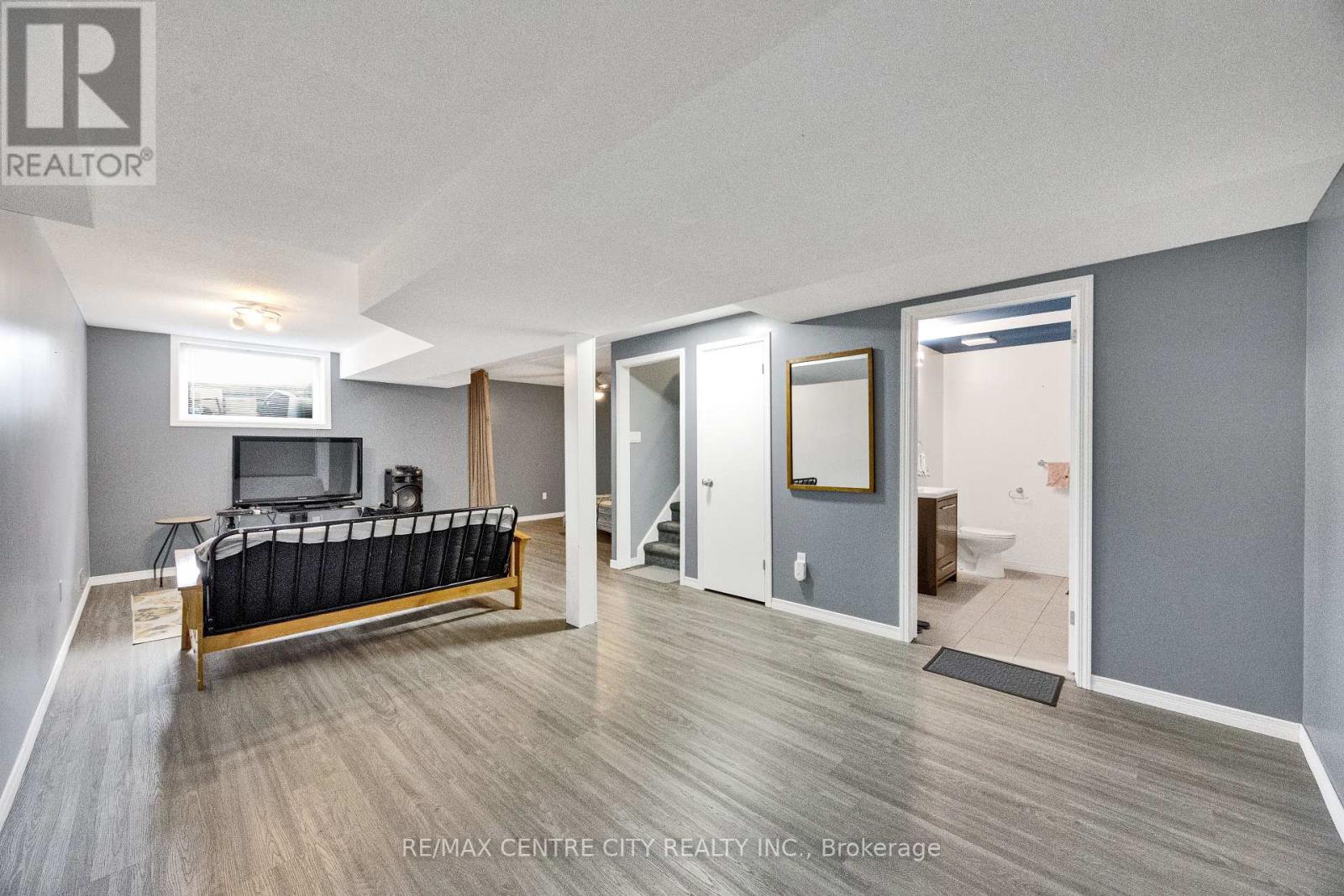 #26 195 BARKER STREET - Image 37