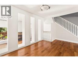 565 Point Mckay Grove NW - photo 8