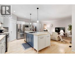 102 Springborough Point SW - photo 7