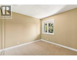 565 Point Mckay Grove NW - photo 24