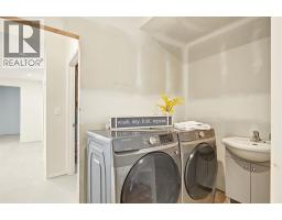 301 3 Street W, Standard, AB T0J3G0 Photo 29