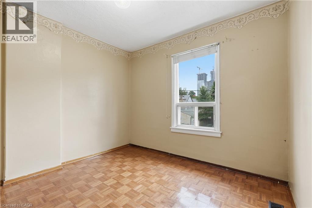 172 MARKET Street - 17