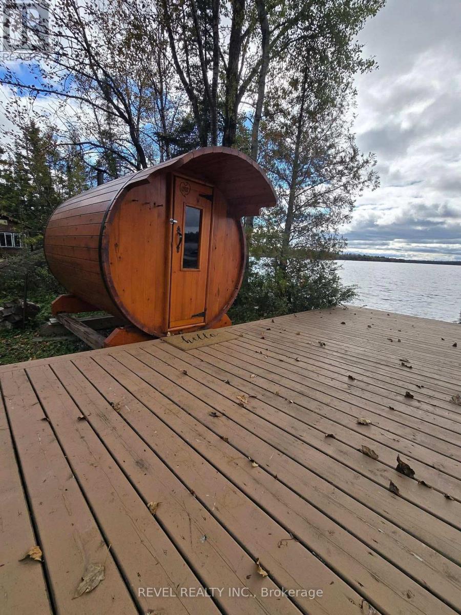 45 SILVER QUEEN LAKE ROAD - 28